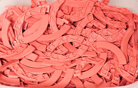 Lego Tile Round Corner 4 x 4 Macaroni Coral Part 27507 Qty 100 Pieces