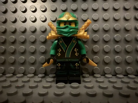 LEGO Ninjago Lloyd - The Final Battle Minifigure w/ Gold Swords & Hood NJO070