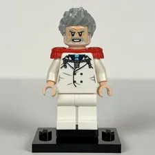 LEGO One Piece Admiral Garp Exclusive Brand New Rare Minifigure from Set 75646