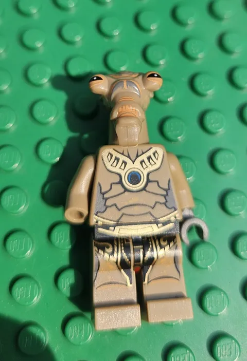 Geonosian sw0062 Dark Gray Star Wars Lego Minifigure Missing One Hand