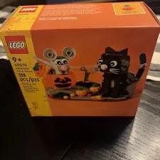 LEGO Halloween Cat and Mouse 40570 Sealed Box Retired Set New