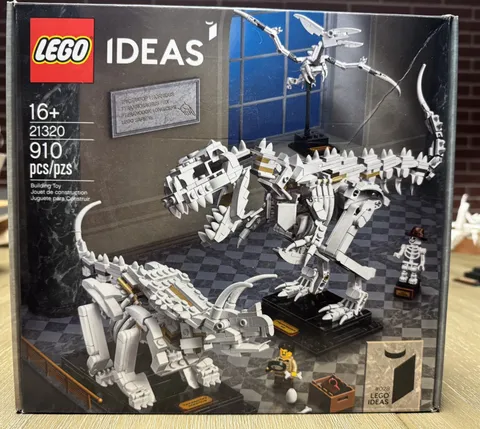 LEGO Ideas: Dinosaur Fossils (21320)