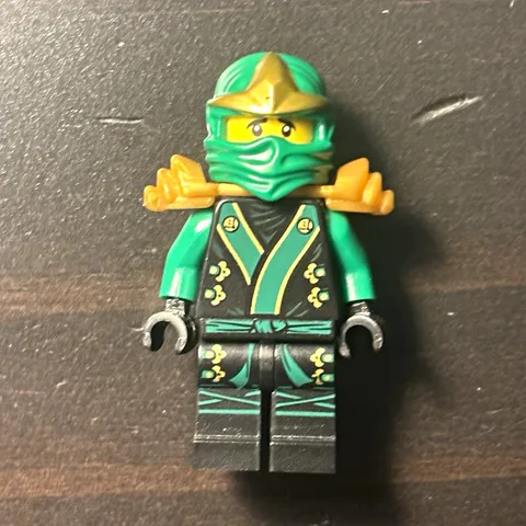LEGO NINJAGO Lloyd Green Ninja Minifigure w/ Gold Shoulder Armor Hood/Mask