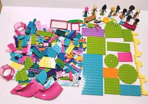 Lego Friends Disney Princess 10 Minifigs 250+ Bricks Specialty Parts Bulk Lot 🔥
