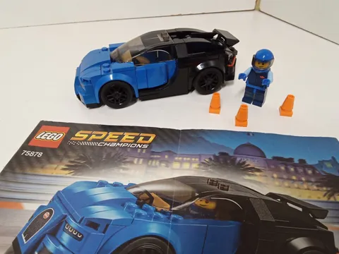 LEGO Speed Champions Bugatti Chiron 75878 100% Complete w/ Minifigure
