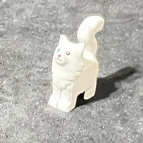 LEGO Maine Coon White Cat Minifigure Black Eyes Dark Pink Nose Series 27  (x1)