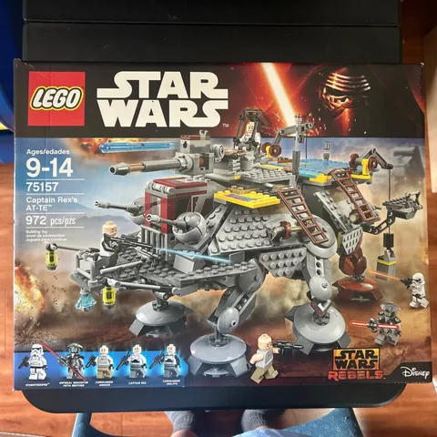 LEGO Star Wars: Captain Rex's AT-TE (75157) NIB FS NEVER OPENED Box Damage