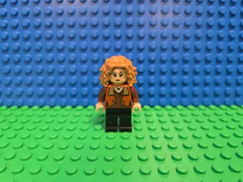 LEGO Madam Rosmerta Minifigure 76388 hp290 Harry Potter CMF Lot Rare Retired HTF