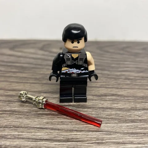 LEGO Galen Marek Starkiller Minifigure With Lightsaber Please Read ASIS Cracks