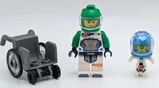Lego Astronaut & Alien Minifigures from Set 60439 Space Science Lab w Wheelchair
