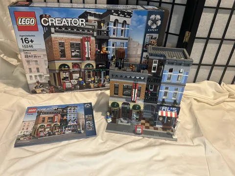 LEGO CREATOR: Detective's Office (10246) Pre-owned, Complete, Box & Manual