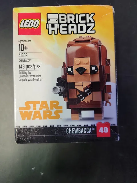 LEGO BRICKHEADZ: Chewbacca (41609) New In Box Retired