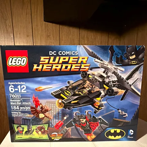 LEGO DC Comics Super Heroes 76011 Batman: Man-Bat Attack 184pc Comic Book