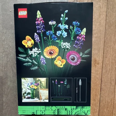 LEGO Icons Botanical Collection Wildflower Bouquet 10313 939pcs Brick Separator