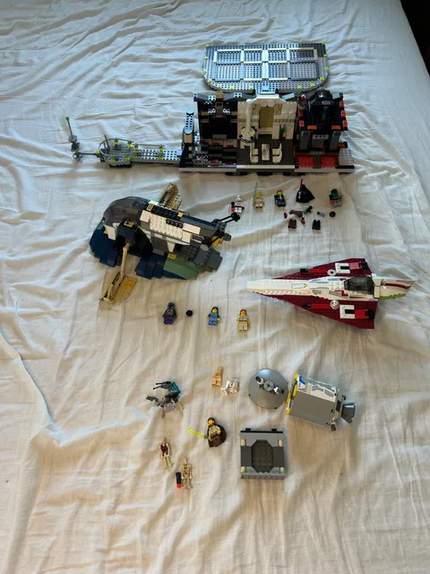 LEGO Star Wars: Cloud City (10123) +7153, 7143,7202, 7203,7206