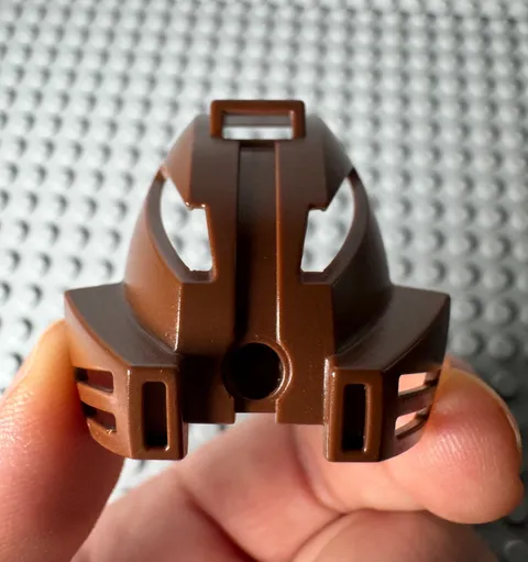 LEGO BIONICLE -- BROWN KANOHI KAKAMA MASK 32568 NICE