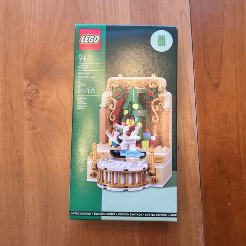 LEGO Seasonal 40701 GWP Ballerina & Nutcracker Scene Limited Edition