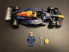 LEGO speed champion Oracle Red Bull Racing