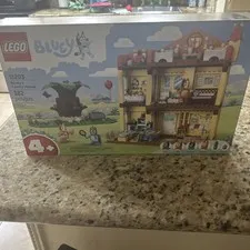 Lego 11203 Duplo Bluey's Family House Sealed 382 Pcs New