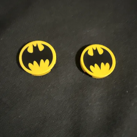 LEGO Set of 2 Yellow Tile Round 2x2 w/Bottom Stud Holder w/Black Bat Batman Logo
