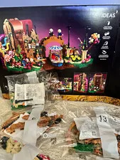 LEGO IDEAS WILLY WONKA 21360 (OPENED) read description 