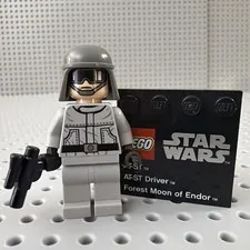 LEGO Imperial AT-ST Pilot Minifigure STAR WARS 9679 Sw0401