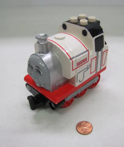 Rare LEGO Duplo THOMAS & FRIENDS STANLEY ENGINE TRAIN 4 Pieces Vintage Complete
