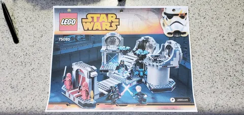 LEGO Star Wars: Death Star Final Duel (75093) complete missing 1 helment
