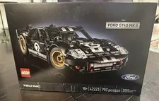 LEGO Technic 1966 Ford GT40 MKII Race Car 42223 Brand New !!!
