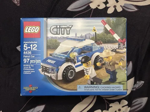 LEGO CITY Patrol Car (4436) NEW SEALED