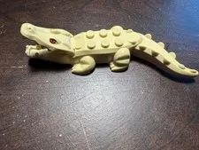 LEGO Albino Alligator Animal Figure, Printed Eyes, Pirate, Plastic