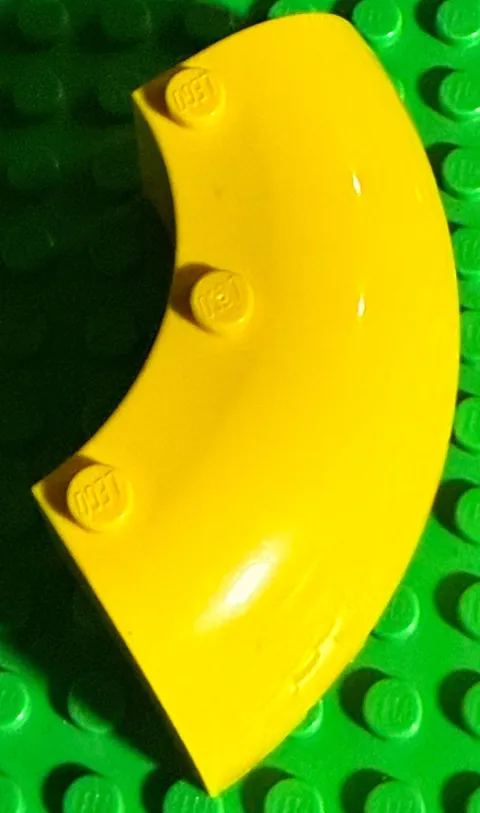 Lego 6x6x2 Round Corner Brick Yellow