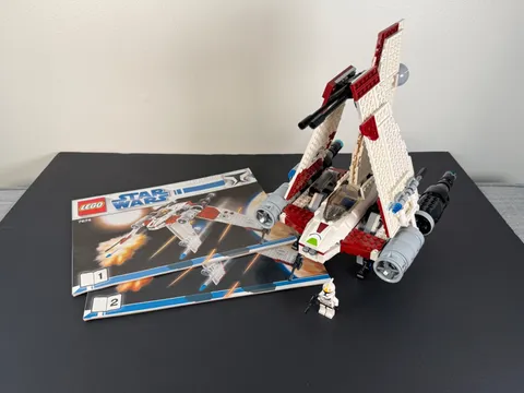 LEGO Star Wars 7674 V-19 Torrent + Manuals 100% Complete