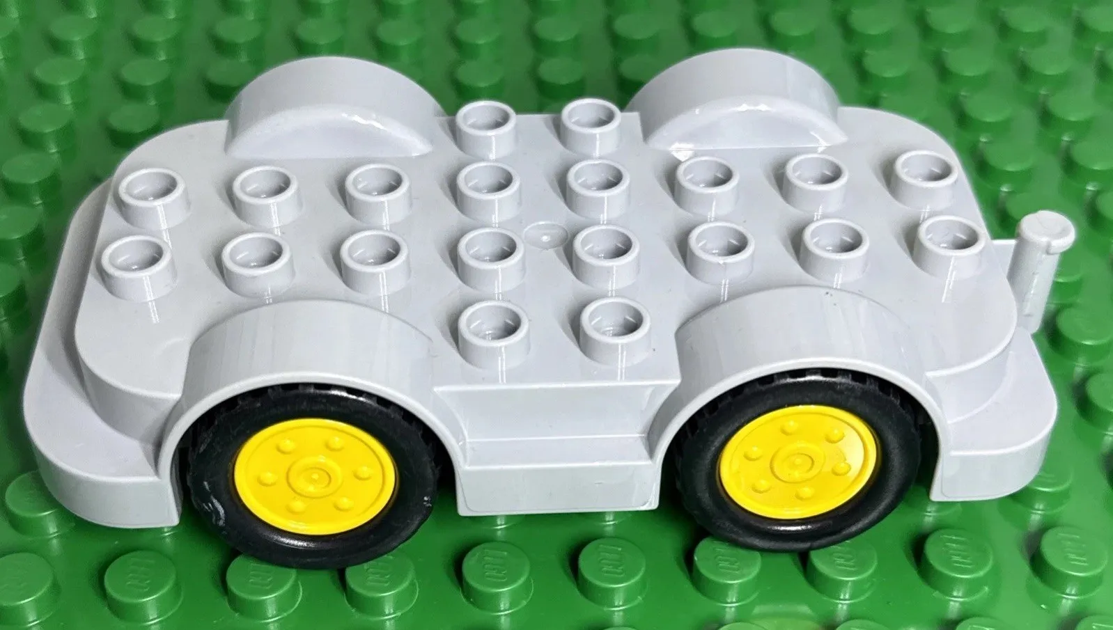 Lego Duplo Truck Bus Van Base 4x8 fenders Gray yellow wheels