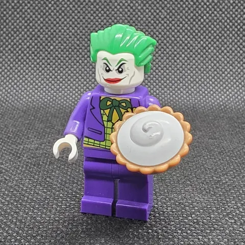 LEGO The Joker Minifigure w/ Pie - Minifigures The LEGO Batman Movie