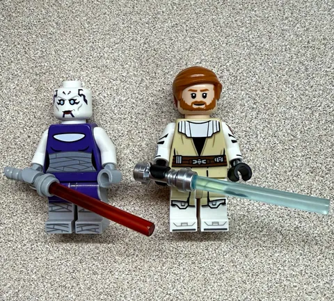 LEGO Star Wars V-19 Torrent Minifigure Lot Obi-Wan Kenobi & Asajj Ventress
