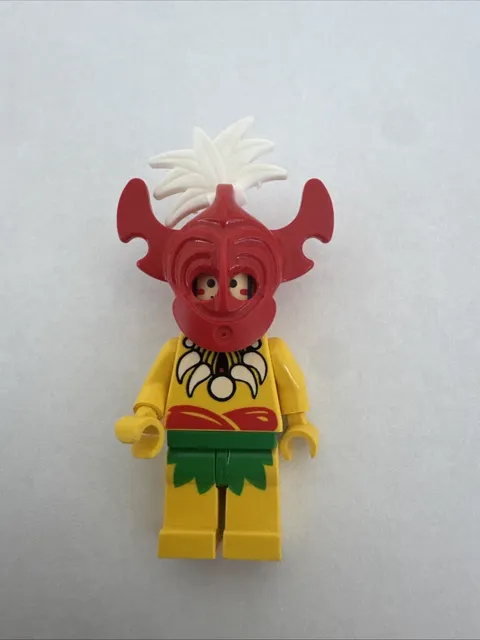Vintage Lego Minifigure Islanders pi068 King Kahuka Excellent condition