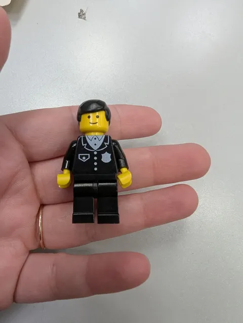 Lego Classic Town Police Officer Cop Minifigure Suit with 4 Button Pattern