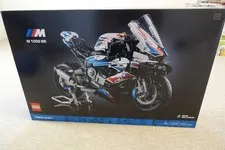 LEGO Technic BMW M1000 RR 42130 Motorcycle Model 58.2x37.8x10.3cm New Condition