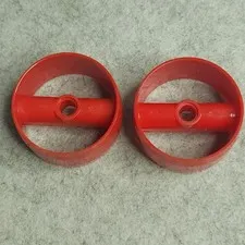 LEGO 41531 Cylinder 4 x 4 x 1 2/3 with Pin Holes and Center Bar Red x2 Genuine