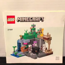 LEGO Minecraft The Skeleton Dungeon 21189 Instruction Manual Booklet