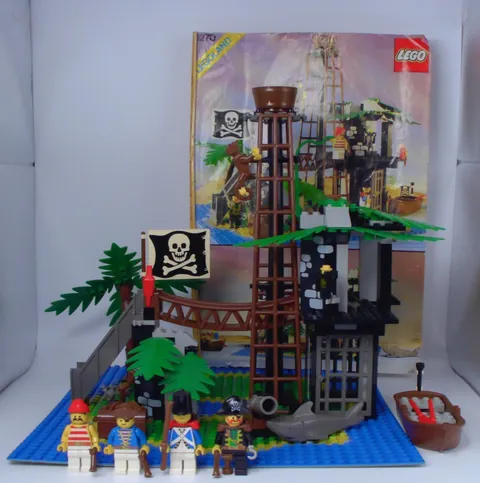 LEGO Pirates 6270 Forbidden Island with Instructions