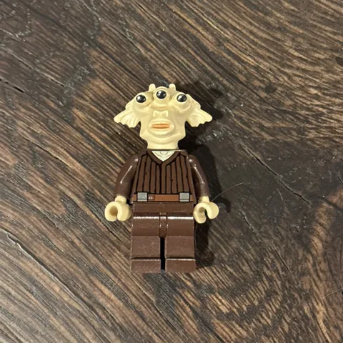Retired Lego Star Wars Ree-Yees Minifigure SW0483  (Set 75020 Jabba Sail Barge)