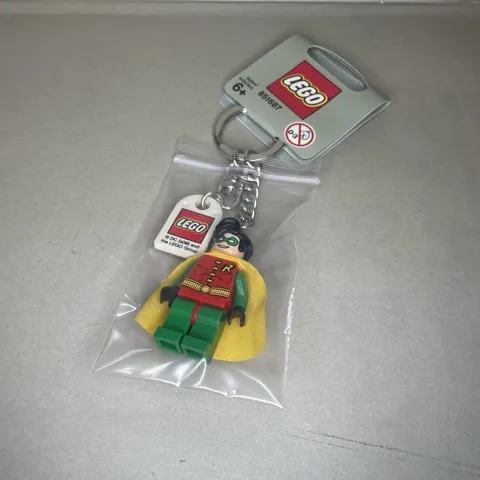 New Lego Batman Original 2006 Robin Minifigure Keychain 851687 7783