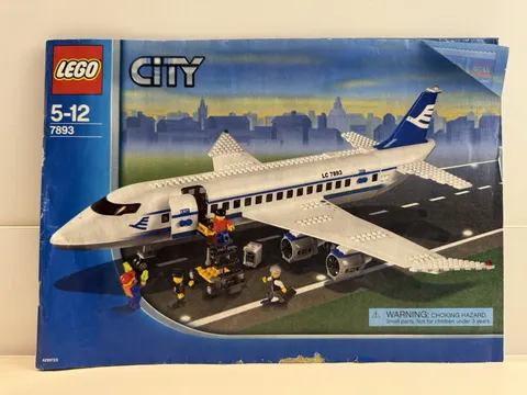 LEGO Airplane Instructions: Passenger Airplane 7893 (2006) Town City Airport