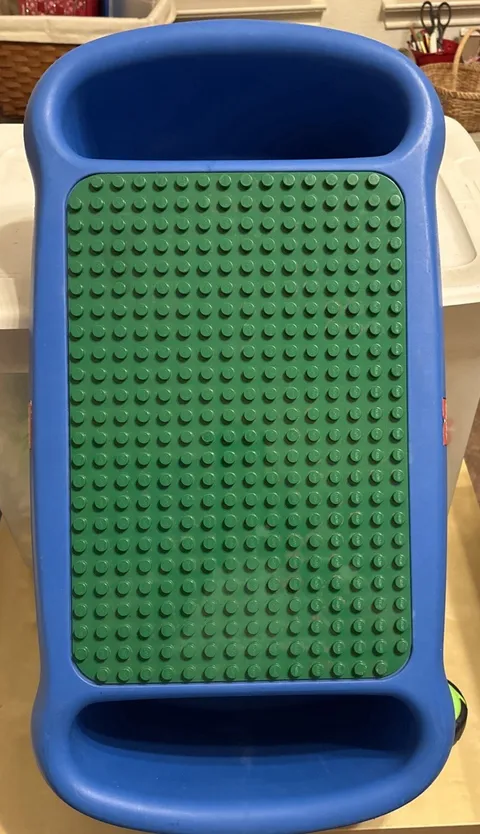 1998 LEGO DUPLO LAP TABLE Portable Desk STORAGE BINS Compartments BLUE & GREEN!
