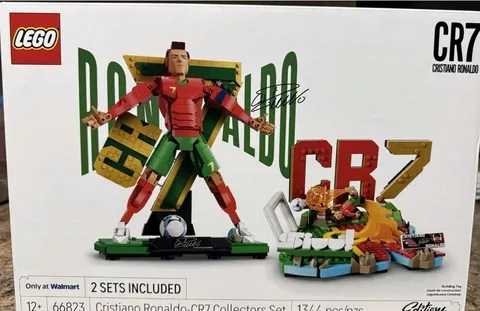 LEGO Editions Cristiano Ronaldo CR7 Collectors Set 66823 1344 pcs