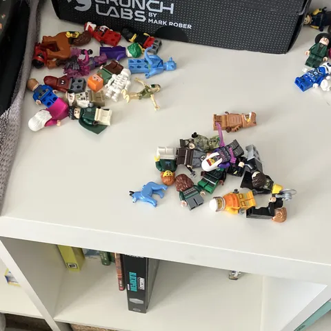 LEGO Minifigure Bulk RANDOM Lot With RARE CHARACTERS