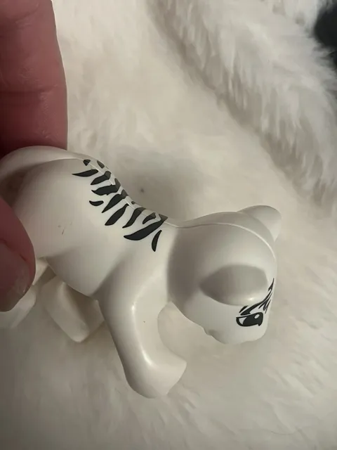 Lego Duplo Baby White Striped Tiger Snow Cub Animal Zoo Safari Circus