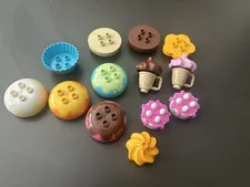 Lego duplo cupcakes and dessert pieces lot